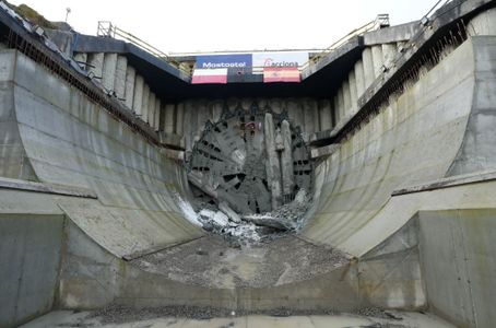 Co słychać na budowie najdłuższego tunelu drogowego we wschodniej Polsce? [FILMY+ZDJĘCIA]