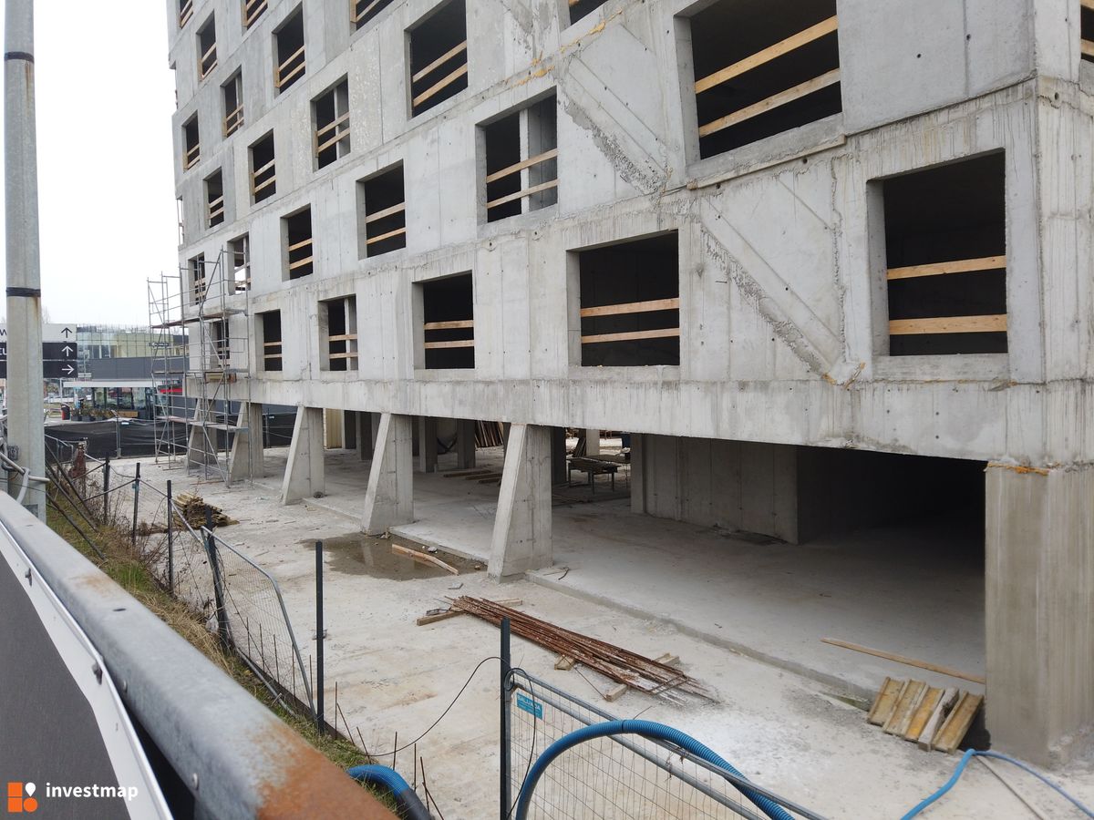 Zdjęcie [Kraków] Biurowiec "Armatower" fot. Damian Daraż 