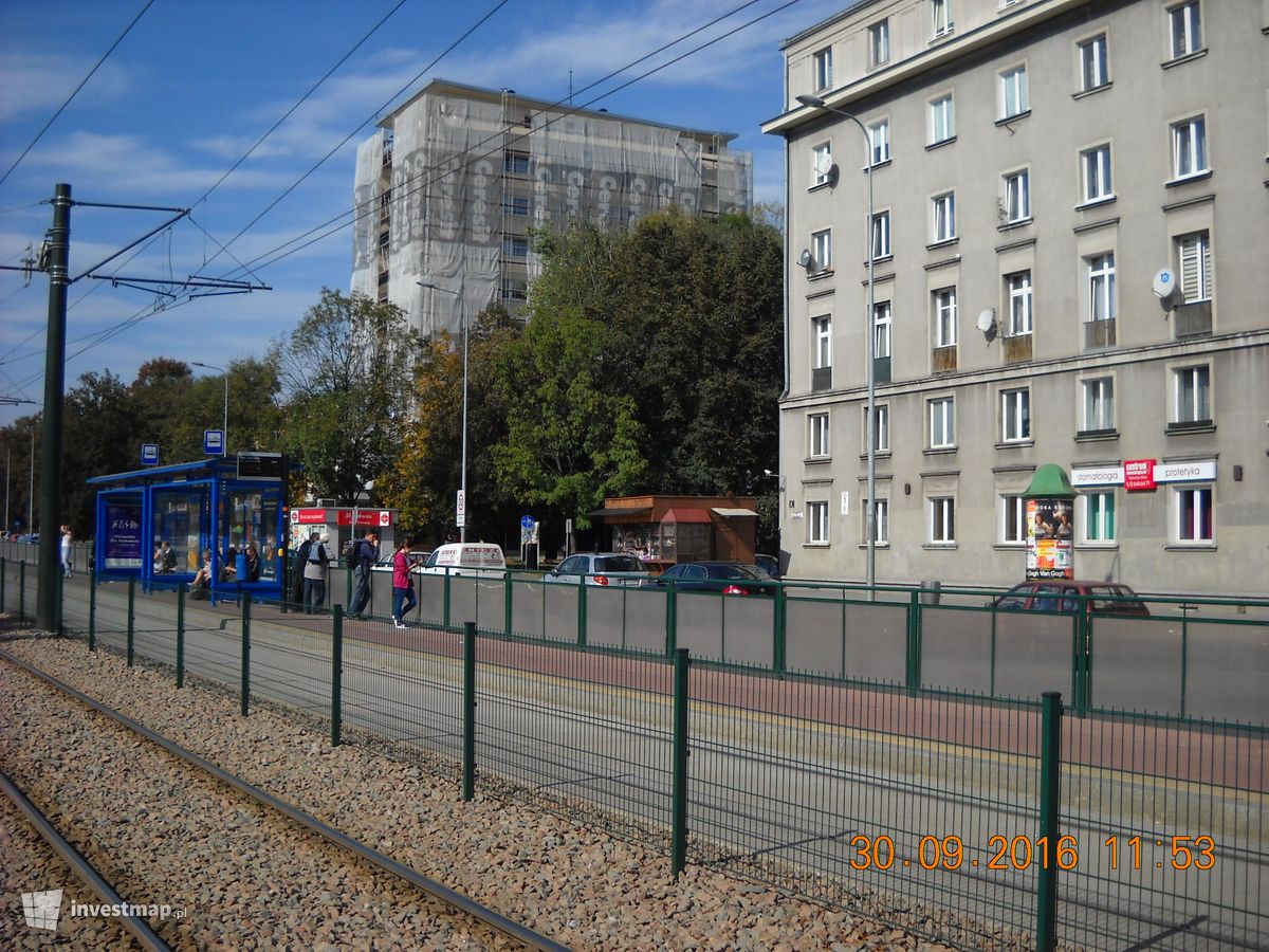 Zdjęcie [Kraków] Remont Budynku, Os. Centrum D7 fot. Damian Daraż 