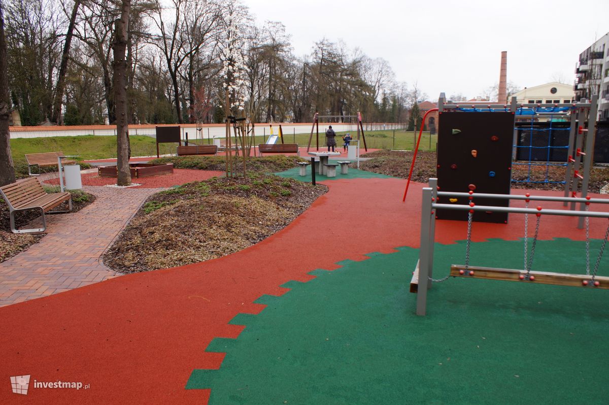 Zdjęcie [Kraków] STEAM PARK, ul. Rakowicka fot. Damian Daraż 