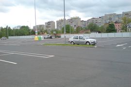 [Wałbrzych] Rozbudowa centrum handlowego "Auchan &amp; Castorama"