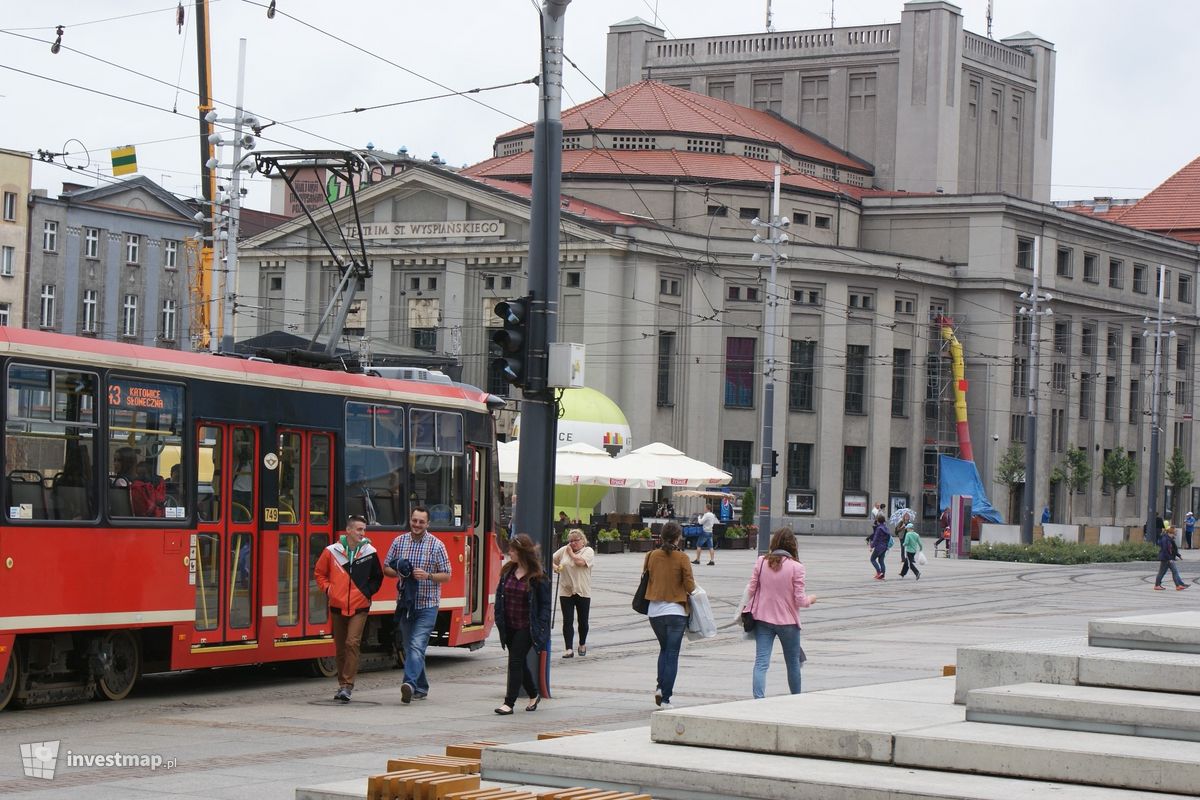 Zdjęcie [Katowice] Remont Teatru Wyspiańskiego, ul. Teatralna 2 fot. Damian Daraż 