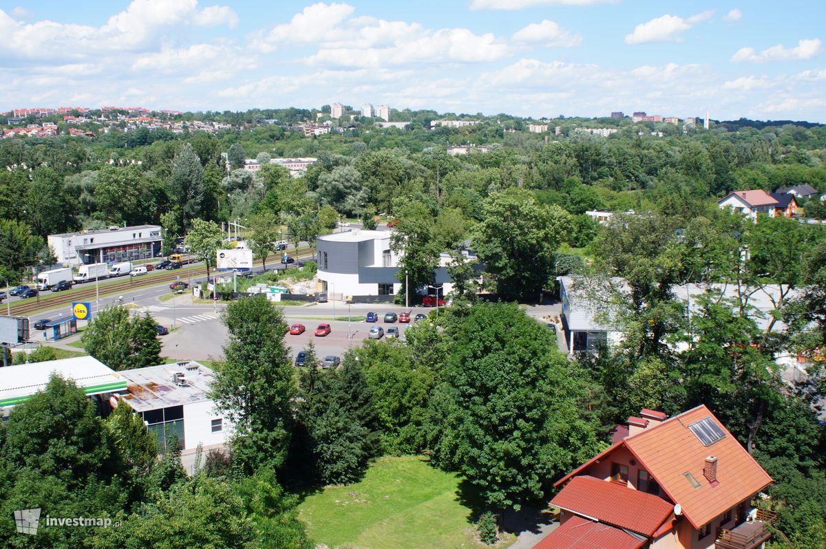 Zdjęcie Pawilon, ul. Stadionowa fot. Damian Daraż 