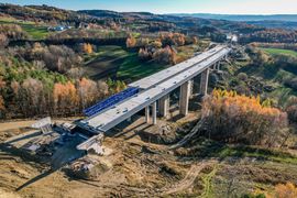 Co słychać na budowie najwyższej estakady drogowej w Polsce? [FILMY]