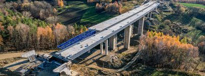 Na Podkarpaciu trwa budowa najdłuższej estakady drogowej w Polsce [FILMY]