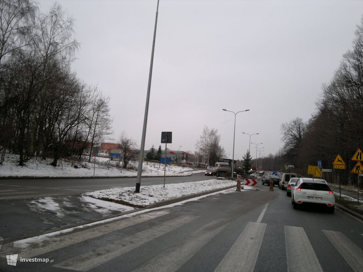 Zdjęcie [Wałbrzych] Przebudowa skrzyżowania ulic 11-go Listopada, Noworudzkiej, Strzegomskiej i Świdnickiej fot. Tsamb 