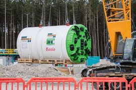 Kolejny ważny etap budowy wartego ok 4,5 mld zł wielkiego pływającego Terminalu LNG (FSRU Offshore) w Gdańsku [FILMY+ZDJĘCIA]