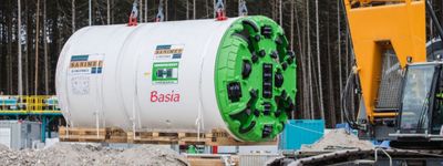Kolejny ważny etap budowy wartego ok 4,5 mld zł wielkiego pływającego Terminalu LNG (FSRU Offshore) w Gdańsku [FILMY+ZDJĘCIA]