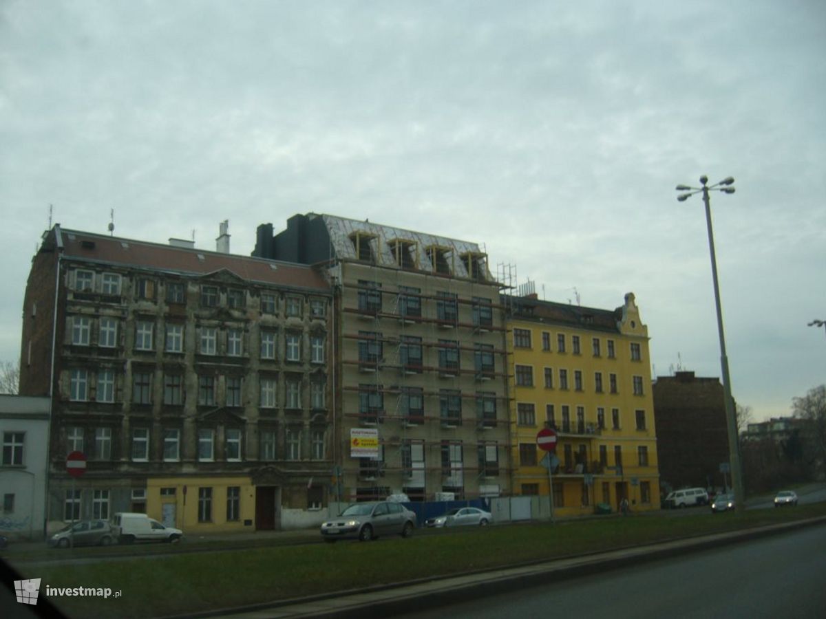 Zdjęcie [Wrocław] Budynek wielorodzinny "Witolda 80" fot. Orzech 