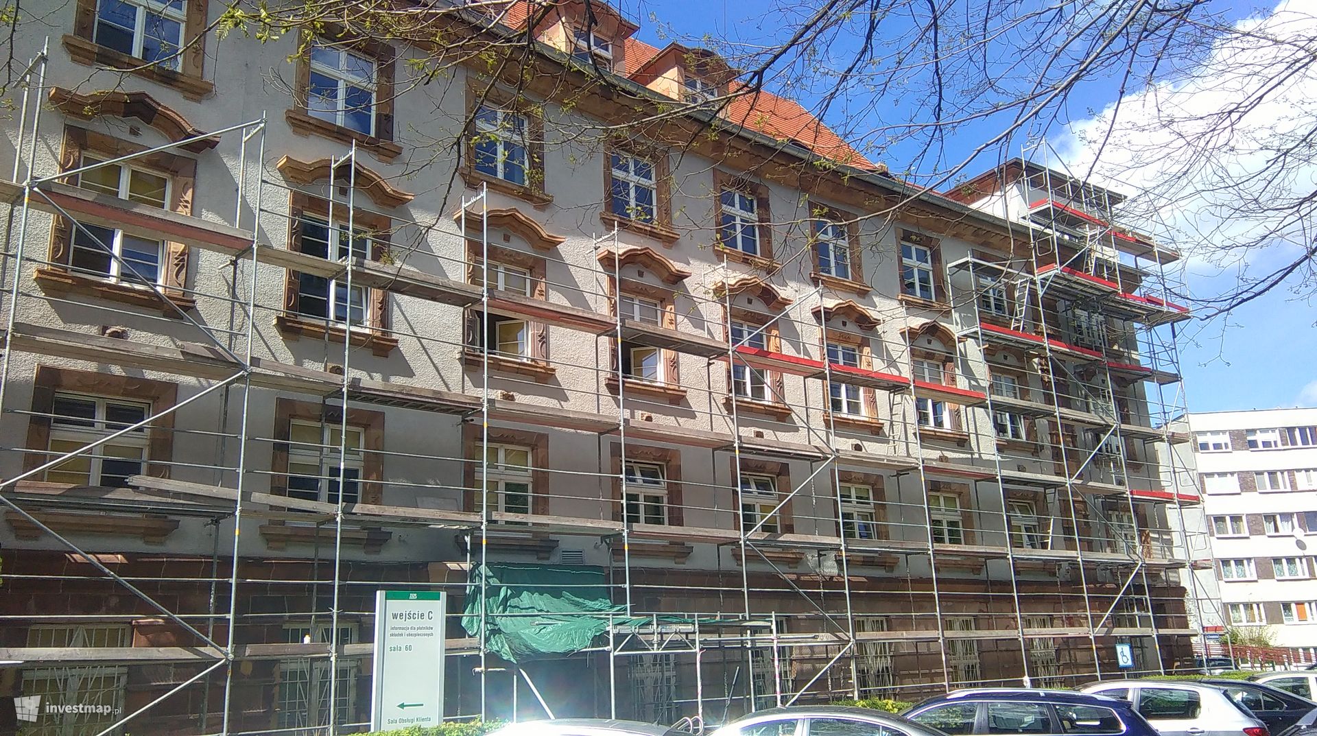 [Wrocław] Budynek Oddziału ZUS, ul. Pretficza 11 (remont)