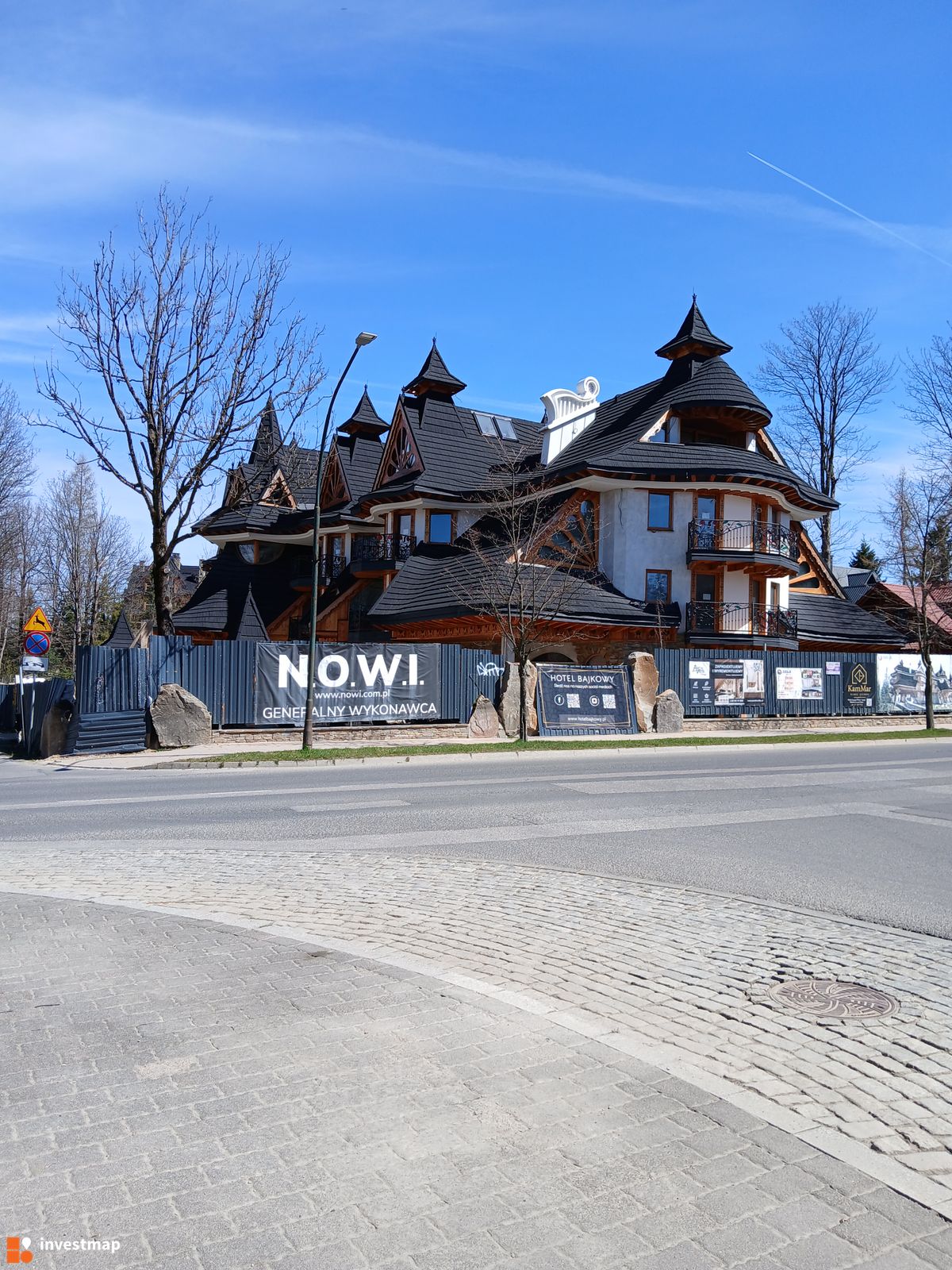 Zdjęcie Hotel, ul. Chałubińskiego 35 fot. Wojciech Jenda