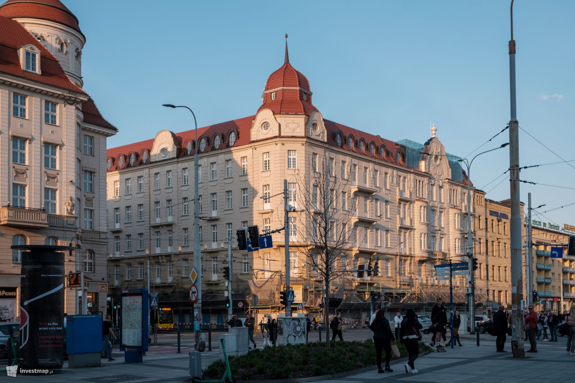 Przy ulicy Piłsudskiego we Wrocławiu trwa przebudowa dawnego Hotelu Grand 