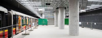Pierwszy pociąg w tunelu na Bemowie – testy nowego odcinka linii metra M2 [FILM+ZDJĘCIA]