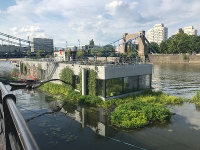 Wrocławski dom na wodzie, pierwszy w Polsce – alternatywne rozwiązanie w nieruchomościach
