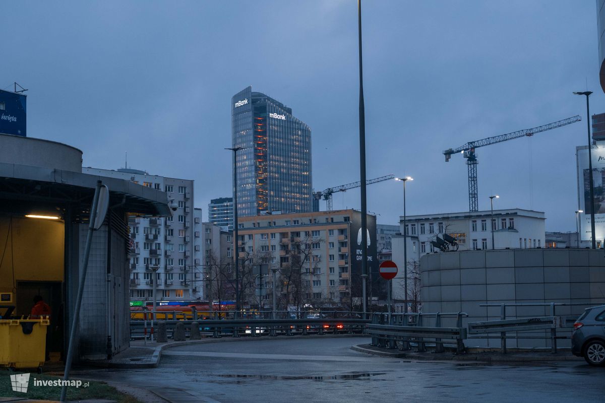 Zdjęcie Mennica Legacy Tower fot. Jakub Zazula 