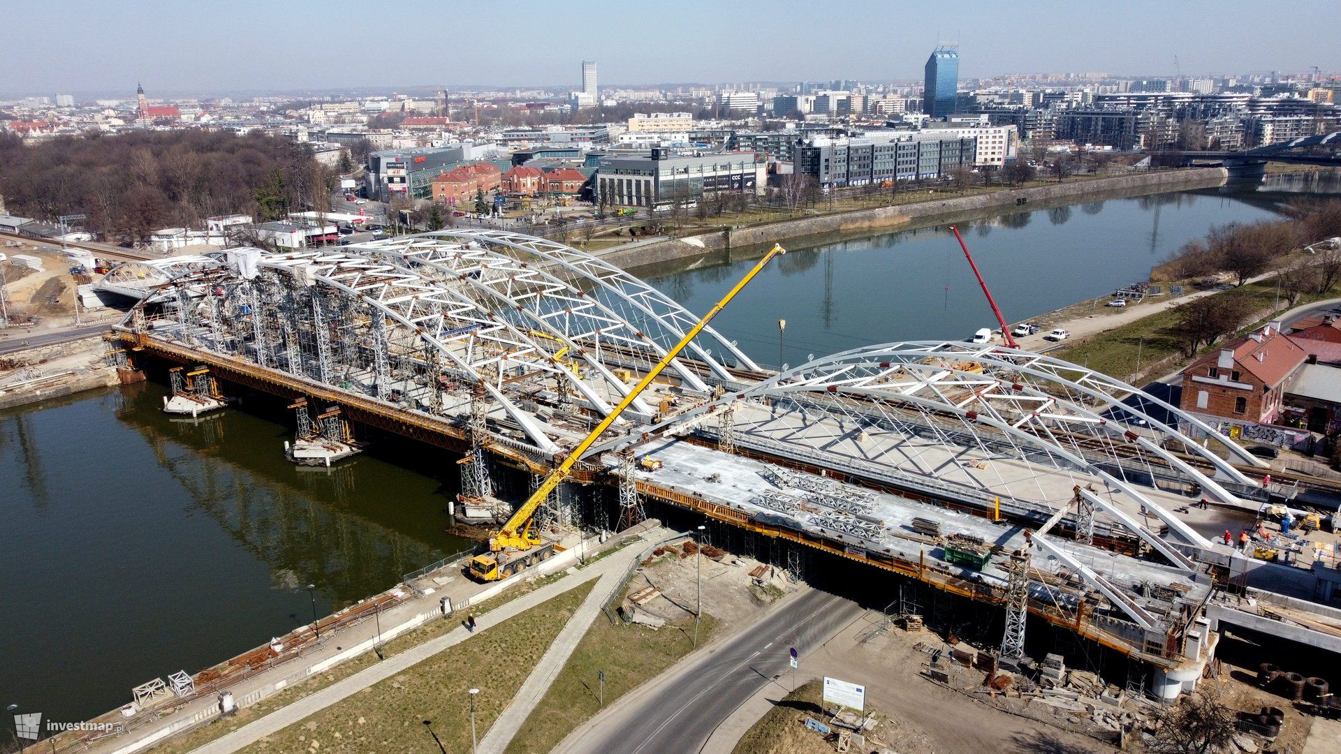 W Krakowie trwa budowa nowego mostu przez Wisłę i modernizacja przystanku kolejowego Kraków Zabłocie 
