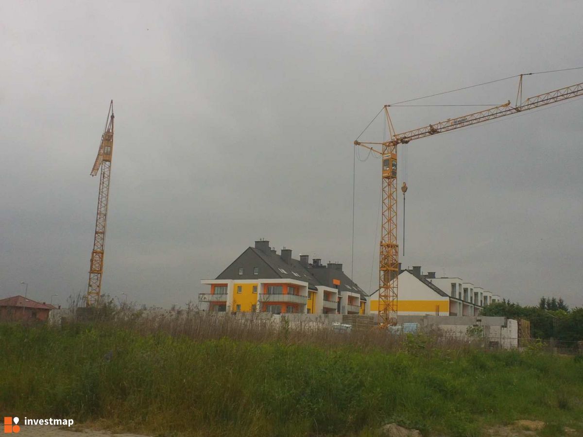 Zdjęcie [Wrocław] Budynek usługowy, ul. Grota-Roweckiego 203 fot. Orzech 