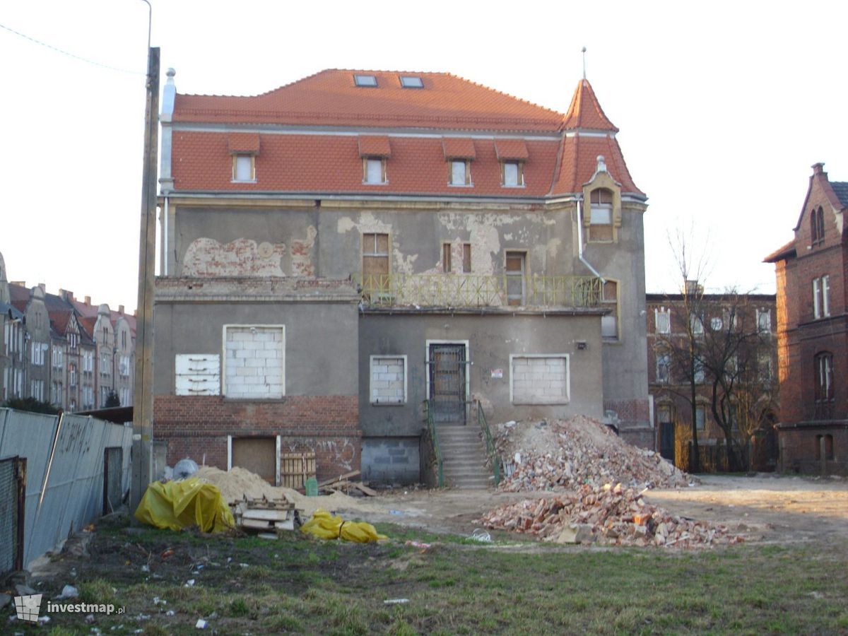 Zdjęcie [Kluczbork] Przebudowa domu na hotel, ul. Waryńskiego fot. zibo87 