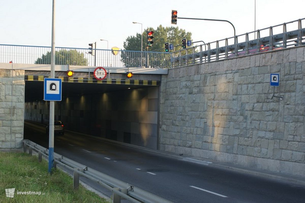 Zdjęcie [Kraków] Tunel Samochodowy - Rondo Grunwaldzkie fot. Damian Daraż 