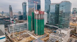 Na warszawskiej Woli trwa budowa dwóch 95-metrowych wież Towarowa Towers [FILM + ZDJĘCIA + WIZUALIZACJE]