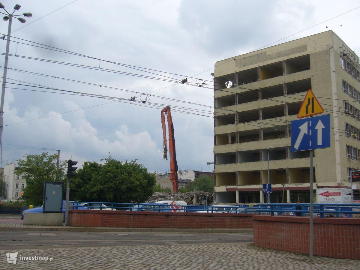 Zdjęcie [Wrocław] Centrum biurowo-kongresowe "Cuprum Square" fot. Orzech 