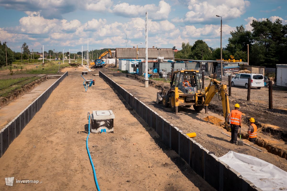 Zdjęcie Linia kolejowa nr 182 Tarnowskie Góry - Zawiercie fot. Paweł Harom 