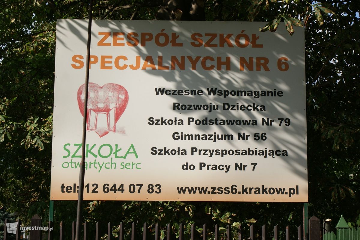 Zdjęcie [Kraków] ZZS nr 6, ul. Ptaszyckiego 9 (przebudowa) fot. Damian Daraż 