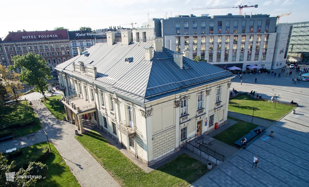 Wizualizacja [Kraków] Pałac Wołodkowiczów, ul. Lubicz 4 dodał Damian Daraż 