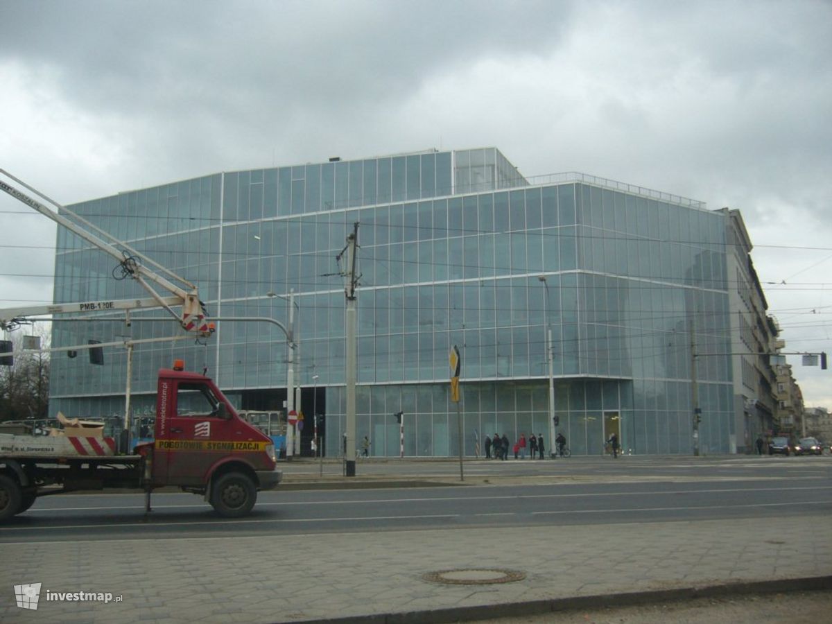 Zdjęcie [Wrocław] Centrum Sztuki Użytkowej i Centrum Innowacyjności (ASP) fot. Orzech 