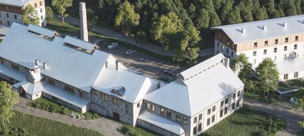 Znany polski inwestor i hotelarz zrewitalizuje zabytkową hutę w Szklarskiej Porębie [WIZUALIZACJE]