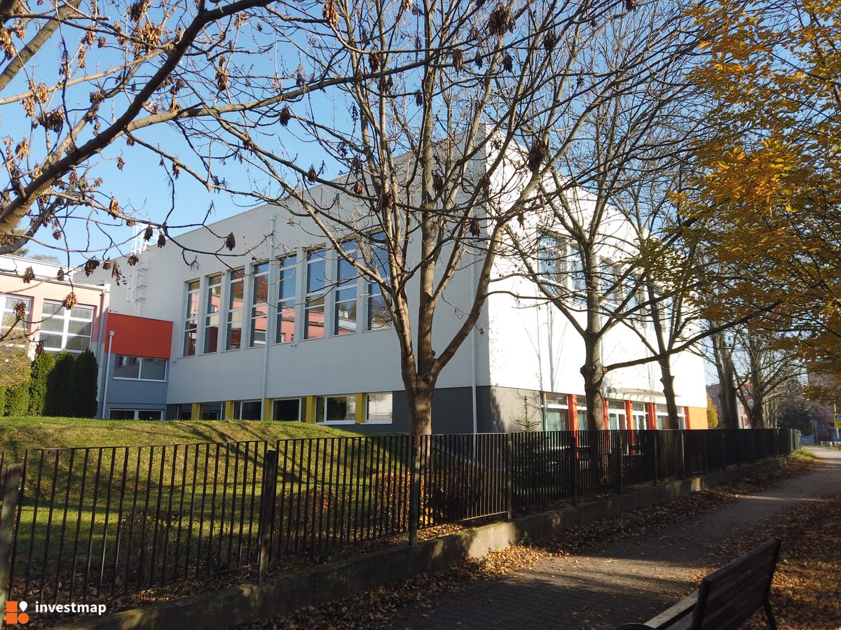 Zdjęcie Hala Sportowa, ul. Popielidów fot. Damian Daraż 