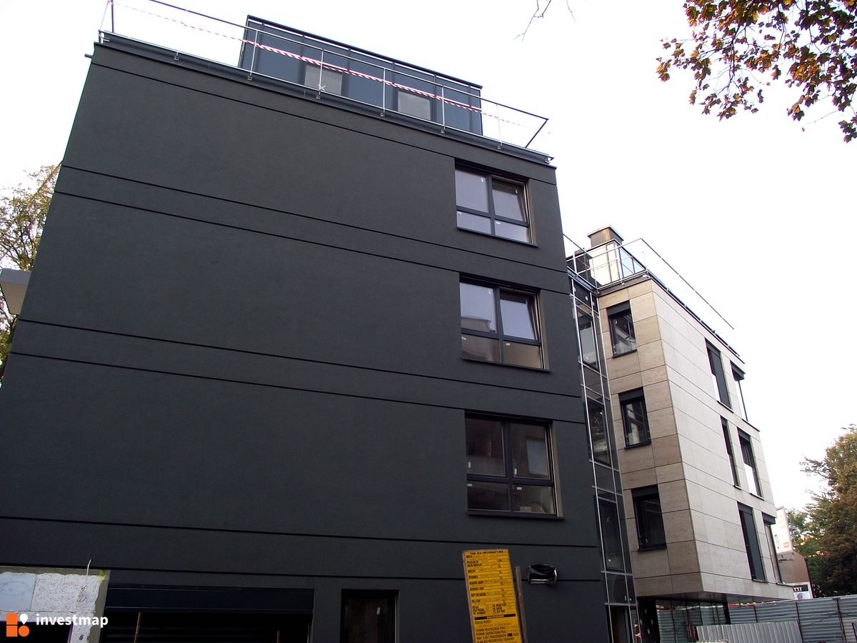 Zdjęcie [Kraków] Apartamentowiec, ul. Sandomierska 3 fot. Damian Daraż 