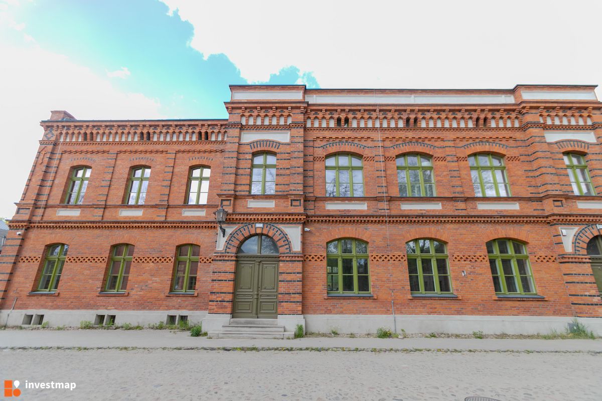 Zdjęcie [Łódź] Szkoła Powszechna Karola Sheiblera fot. Jakub Zazula 