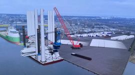 W Świnoujściu powstaje terminal instalacyjny morskich farm wiatrowych [FILMY]