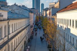 Zakończyła się rewitalizacja ulicy Chmielnej w Warszawie [ZDJĘCIA+FILM]