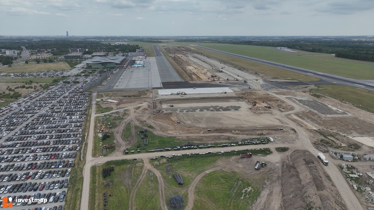 Zdjęcie [Wrocław] Rozbudowa terminala i nowy port lotniczy fot. SAD 