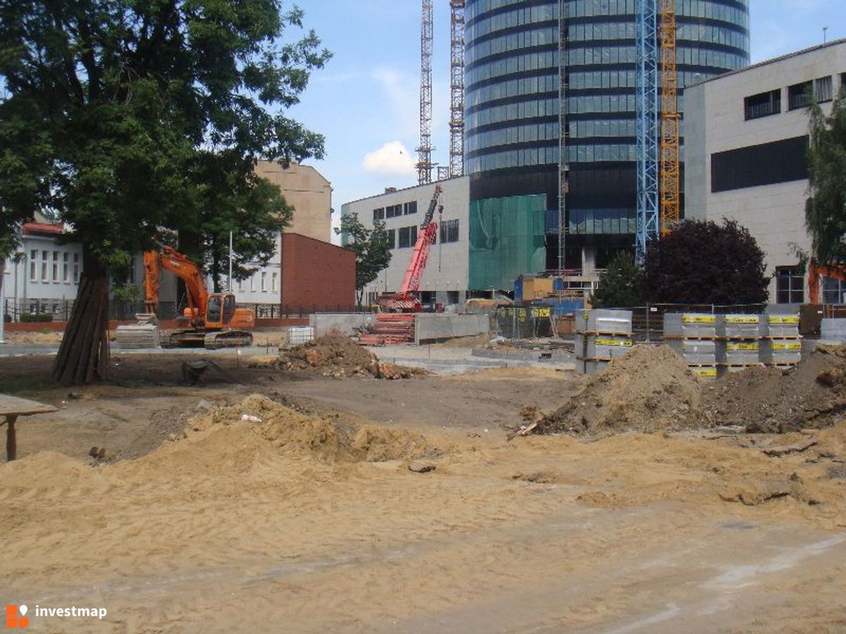 Zdjęcie [Wrocław-Krzyki] Przebudowa układu drogowego wokół Sky Tower fot. Jan Augustynowski
