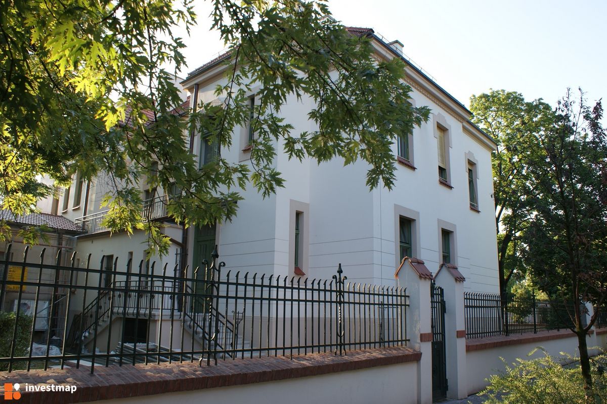 Zdjęcie [Kraków] Remont Klinik wraz z Ogrodzeniem, ul. Botaniczna 3 fot. Damian Daraż 