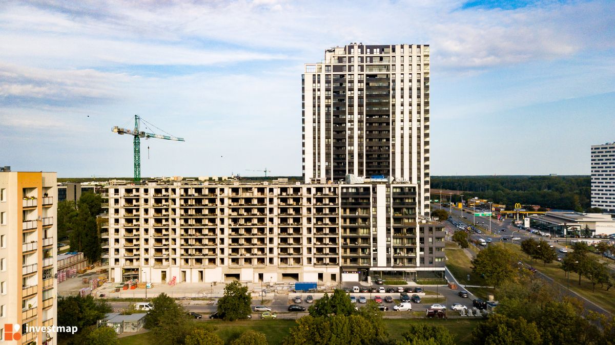 Zdjęcie [Warszawa] Apartamentowiec "Aura Sky" fot. Jakub Zazula 