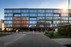 Znana, globalna kancelaria prawnicza pozostaje największym najemcą Elektrowni Powiśle