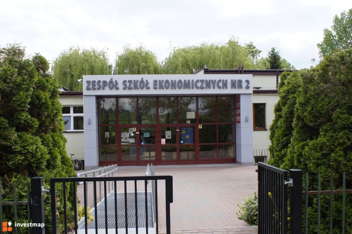 Zdjęcie Zespół Szkół Ekonomicznych nr 2 fot. Damian Daraż 