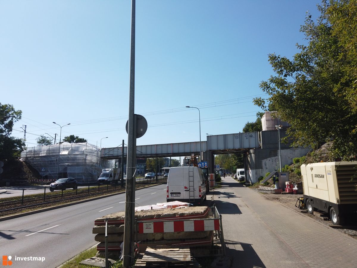 Zdjęcie Wiadukty kolejowe, ul. Mogilska fot. Damian Daraż 