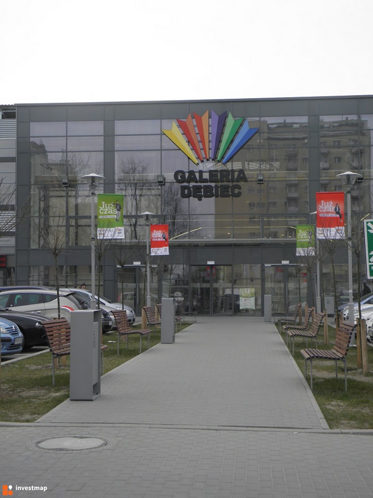 Zdjęcie [Poznań] Osiedle "Red Park" i Galeria "Dębiec" fot. PieEetrek 