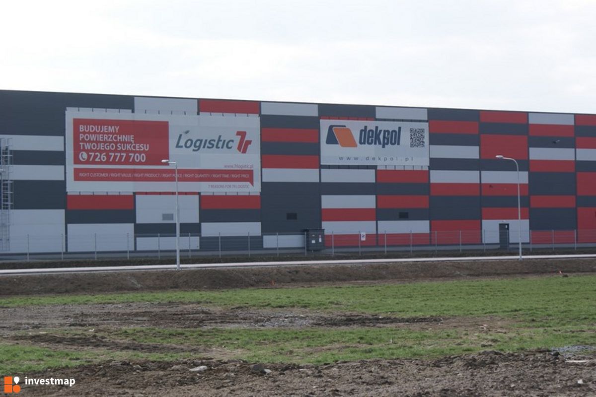 Zdjęcie [Kraków] Magazyn 7R LOGISTIC Kraków - Kokotów fot. Damian Daraż 