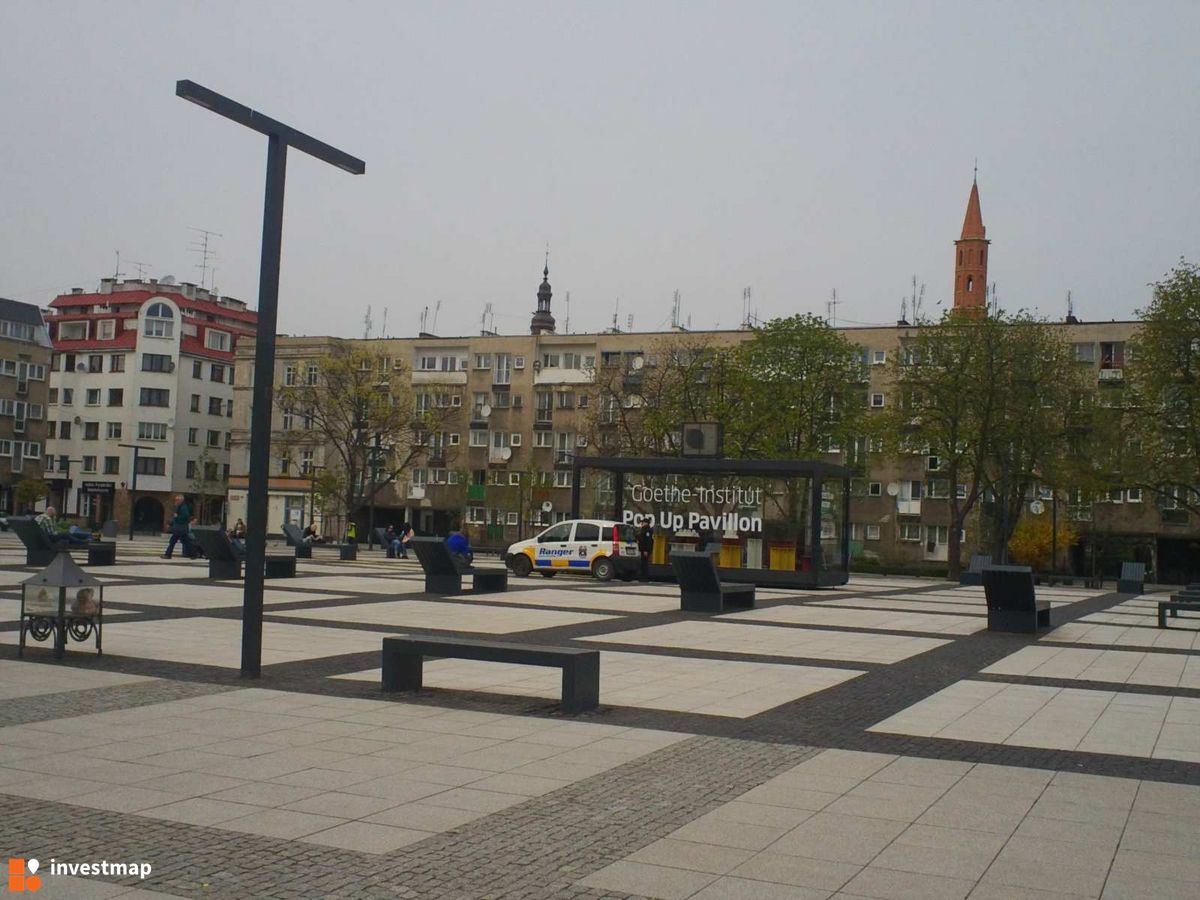 Zdjęcie  Przebudowa pl. Nowy Targ z budową parkingu podziemnego fot. Orzech 