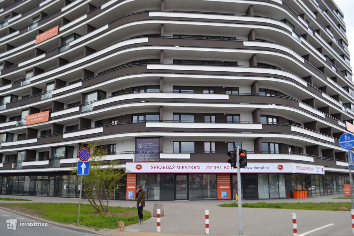 Zdjęcie [Warszawa] Apartamentowiec "Dom Pod Zegarem" fot. Jan Augustynowski