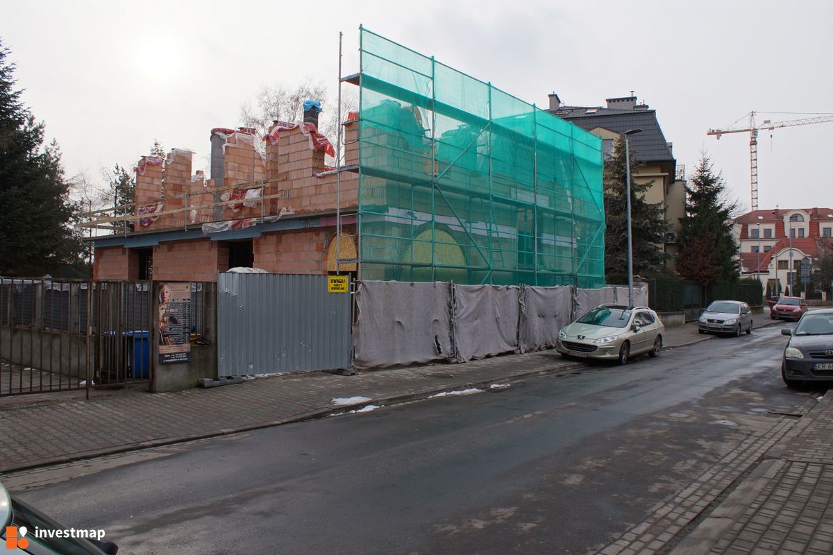 Zdjęcie [Kraków] Budynek Mieszkalny, ul. Leona Misiołka fot. Damian Daraż 