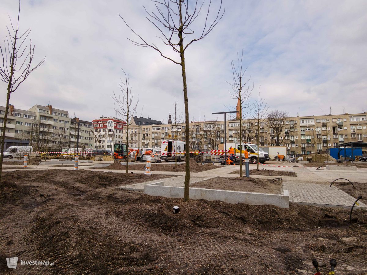 Zdjęcie  Przebudowa pl. Nowy Targ z budową parkingu podziemnego fot. Jakub Zazula 