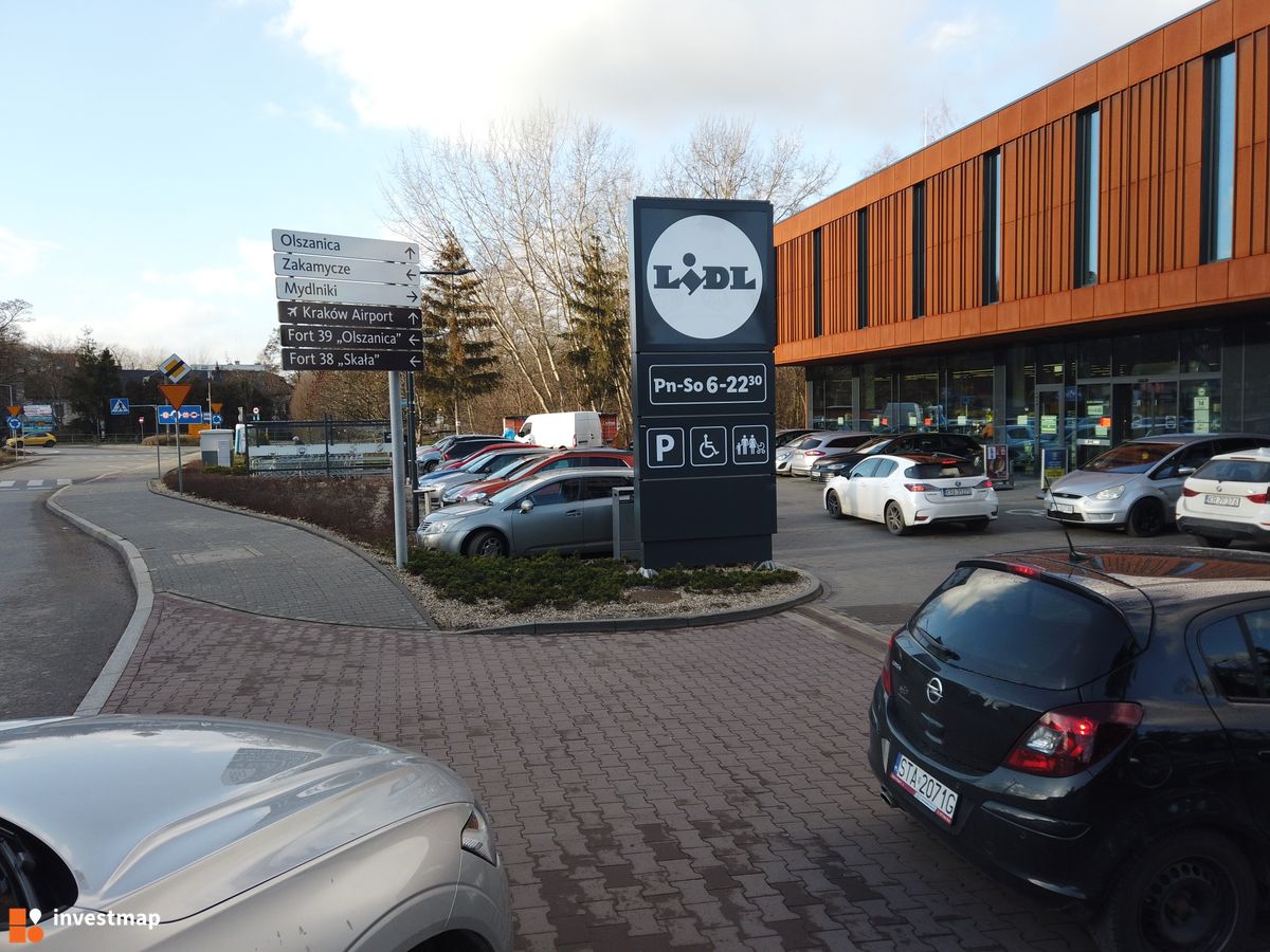 Zdjęcie Lidl, ul. Chełmska fot. Damian Daraż 