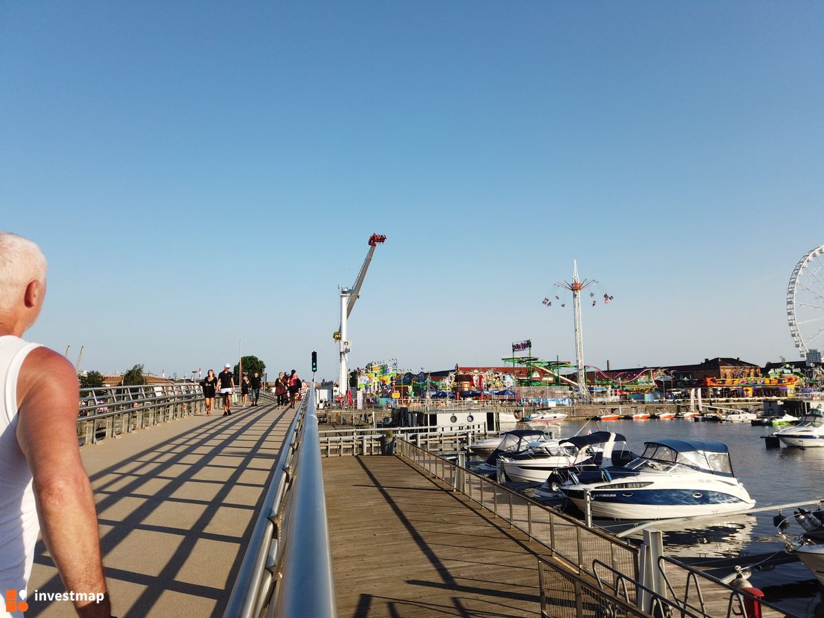 Zdjęcie Marina na Wyspie Grodzkiej fot. Damian Daraż 